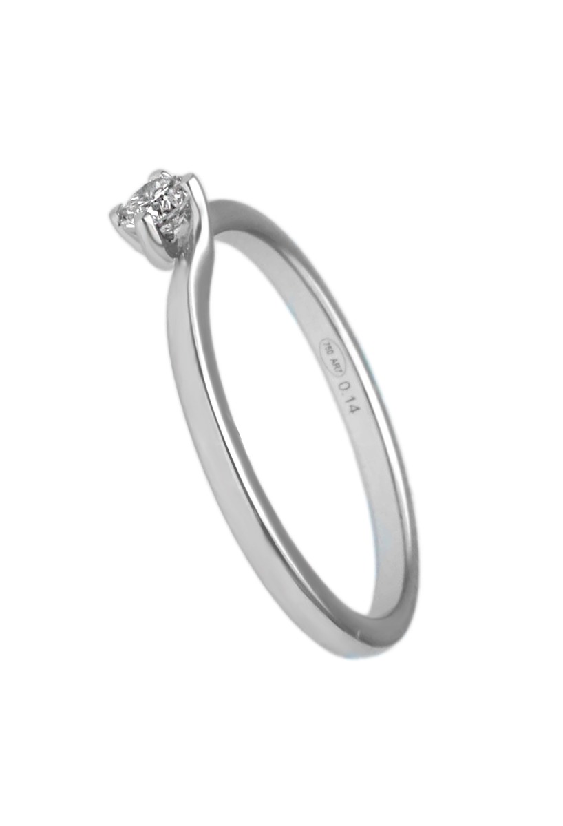 anillo compromiso oro blanco 18 kilates y diamante talla brillante garra de cuatro patas en brazo cruzado foto para web el rubi joyeros toma de lado