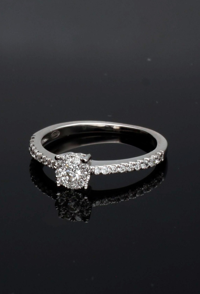 Anillo de compromiso oro blanco 18k con diamantes modelo orlado 243_HTA-AAAAO anillo compromiso oro blanco 18 kilates con diamantes modelo brazo galeria y motivo orlado foto sin recortes para web el rubi joyeros