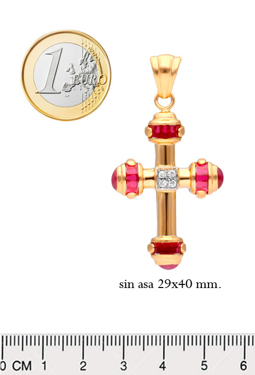 Cruz oro 18 ktes con símiles 036_X24377 cruz oro amarillo 18 kilates con similes rojos y circonitas de 14 gramos de peso foto para web el rubi joyeros fotografia con medidas comparadas