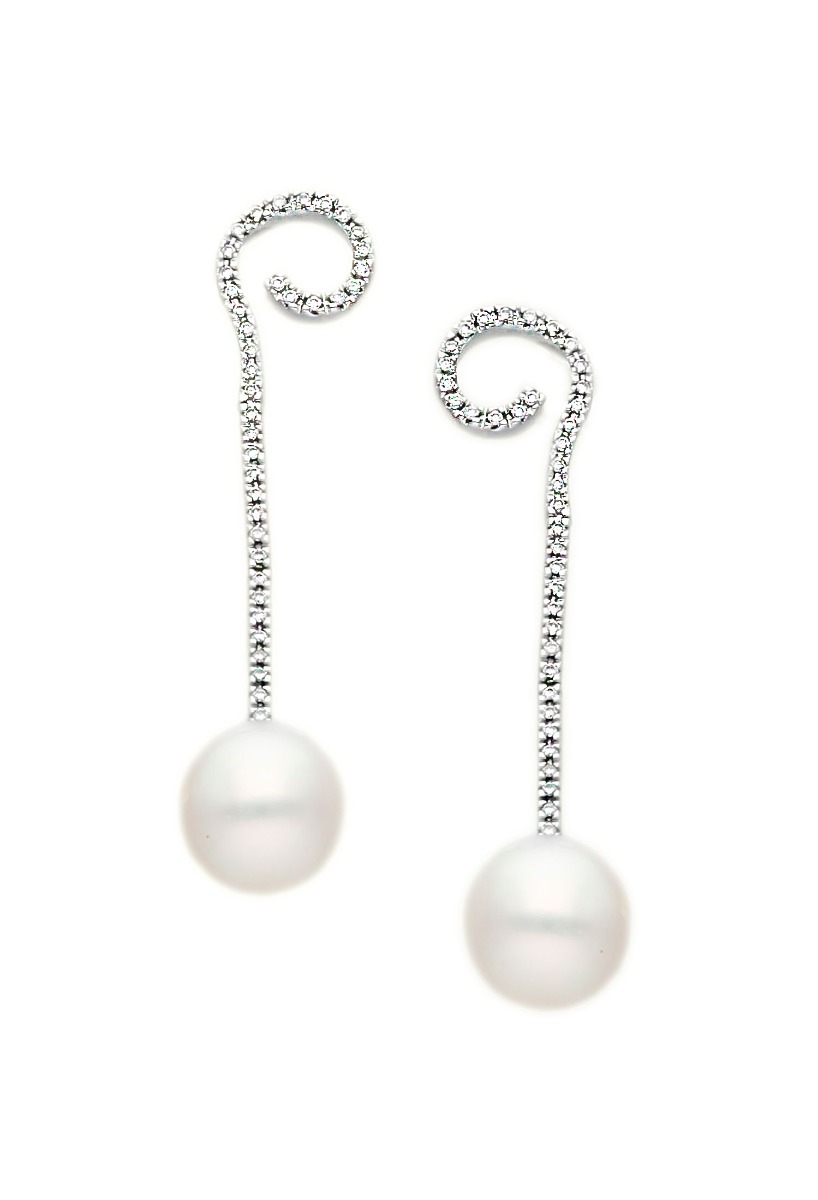 pendientes largos oro blanco 18 kilates con perlas australianas de 10 mm y diamantes, modelo de diseño fotografía para web el rubí joyeros toma principal