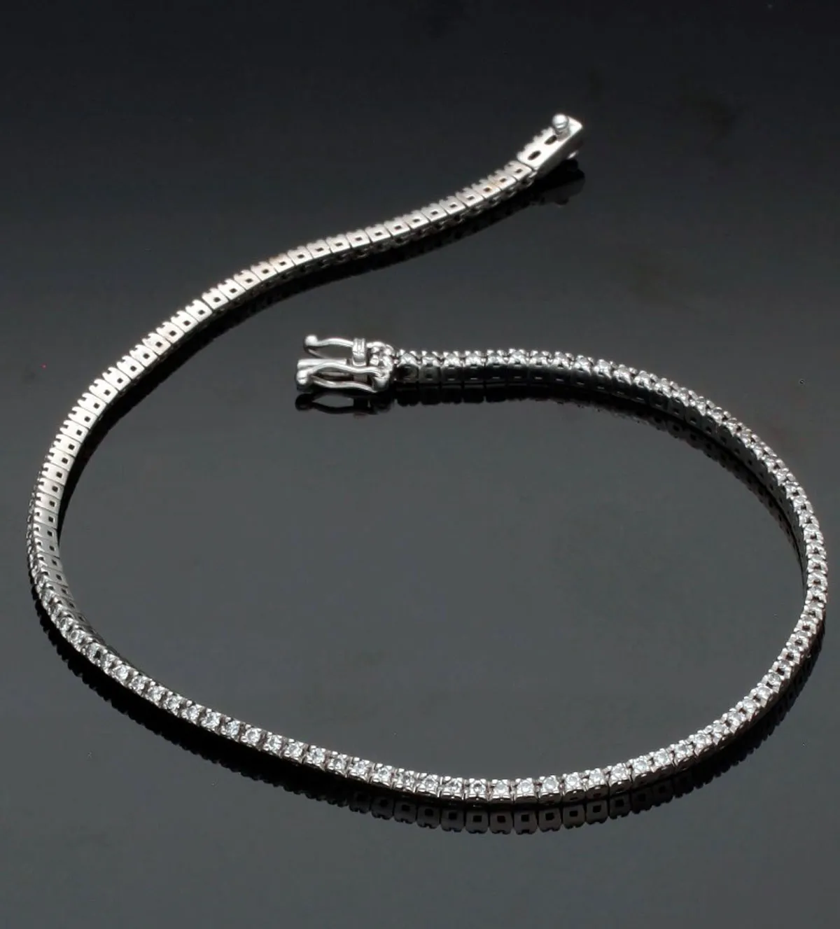 Pulsera de oro blanco 18k y diamantes 038_LO-017-22-MY04 pulsera de oro blanco con brillante tenis o princesa 038_LO-017-22-MY04_05