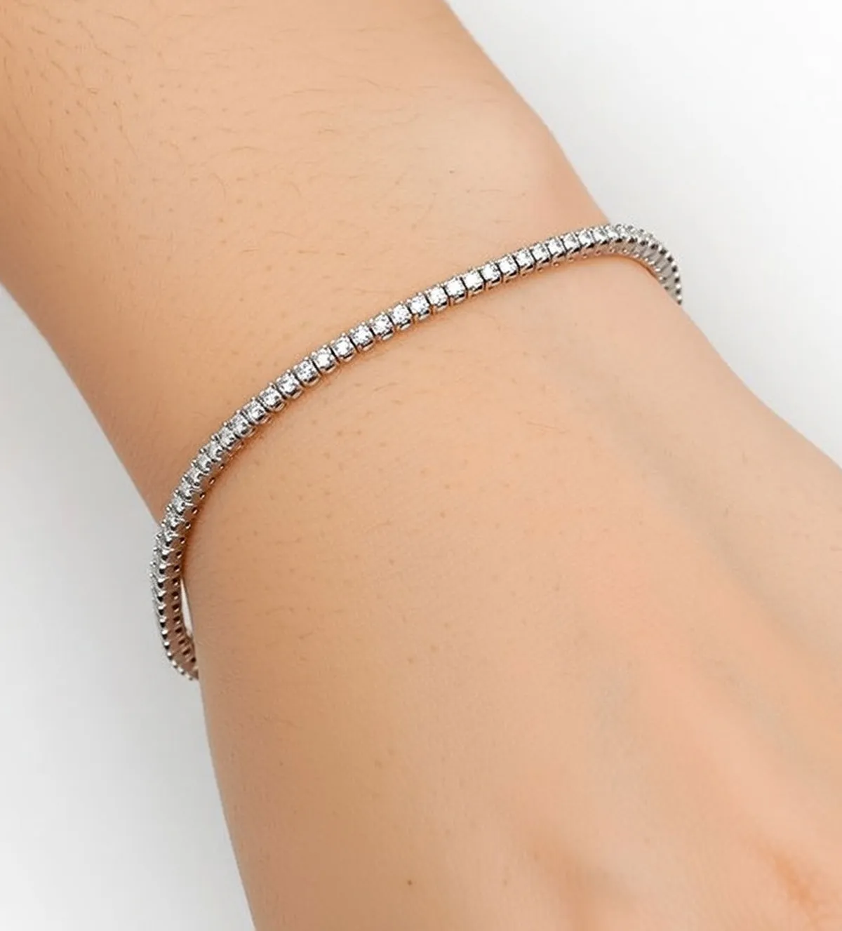 Pulsera de oro blanco 18k y diamantes 038_LO-017-22-MY04 pulsera de oro blanco con brillante tenis o princesa 038_LO-017-22-MY04_10