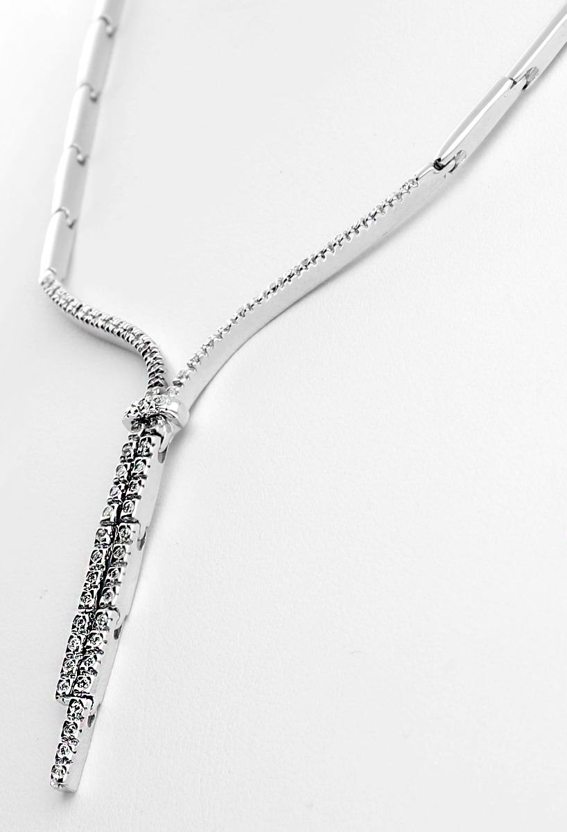 Gargantilla oro blanco 18k con diamantes 231_W823N gargantilla oro blanco 18 kilates con diamantes en dos flecos foto sin recortar en peto de joyeria para web el rubi joyeros
