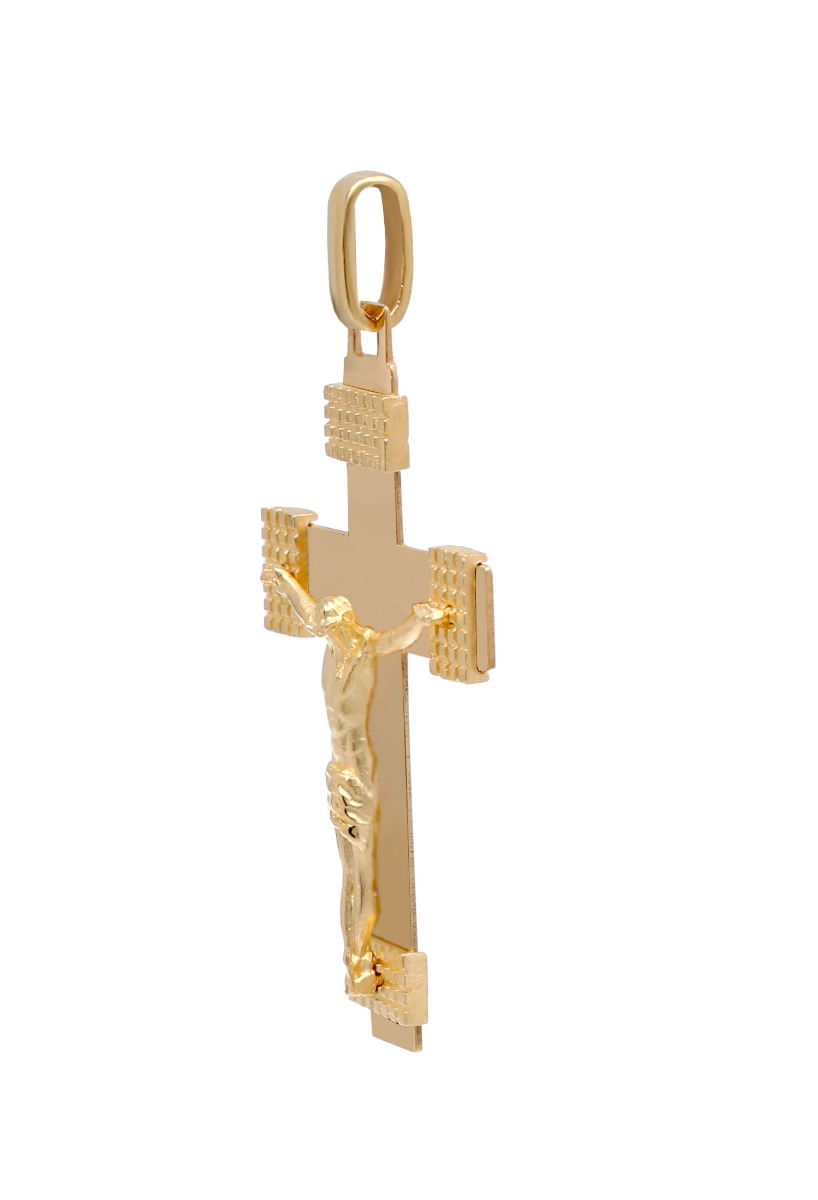 cruz oro amarillo 18 ktes con Cristo foto oblicua para web