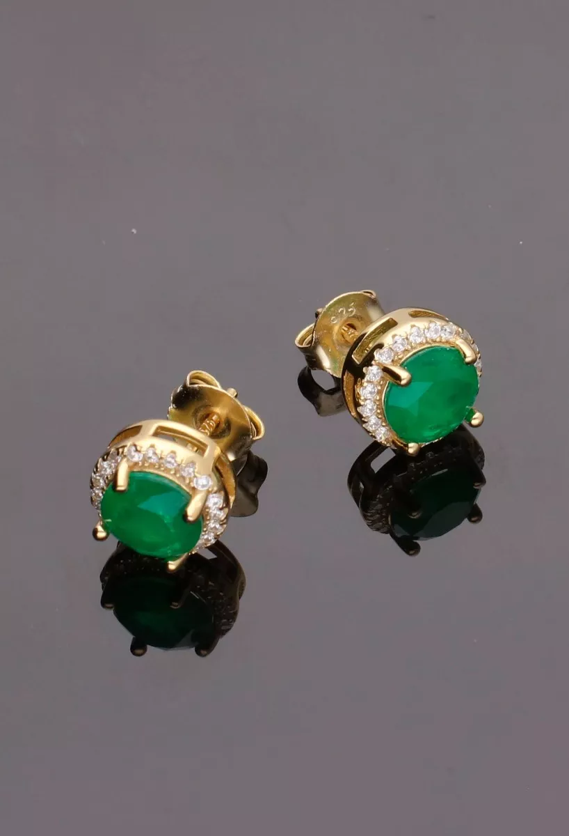 Pendientes plata chapada marca Glamour 925 ref. 252_BE54514-AMA-ES pendientes plata chapada con cuarzo verde esmeralda y circonitas foto toma sin recortar sobre base negra