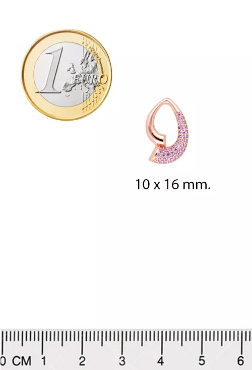 Pendientes largos plata ley ref. 252_BE54574-ROJ-AM pendientes largos de plata chapada en tono rose con cuajado de similes morados toma frontal para web con medidas