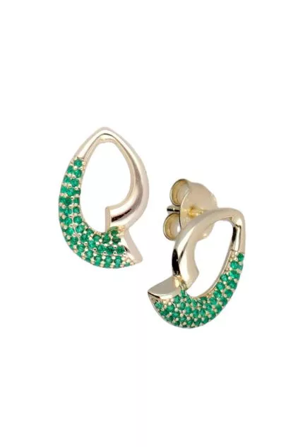 pendientes plata chapada oro amarillo con cuajo de similes verdes fotografia para web toma frontal y lateral