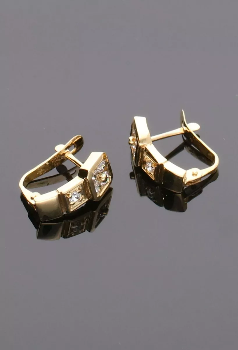 Pendientes oro amarillo 18 ktes con circonitas para 1 Comunión 036_T83854 pendientes oro amarillo 18 kilates con circonitas indicados para primera comunion foto toma sin recortar