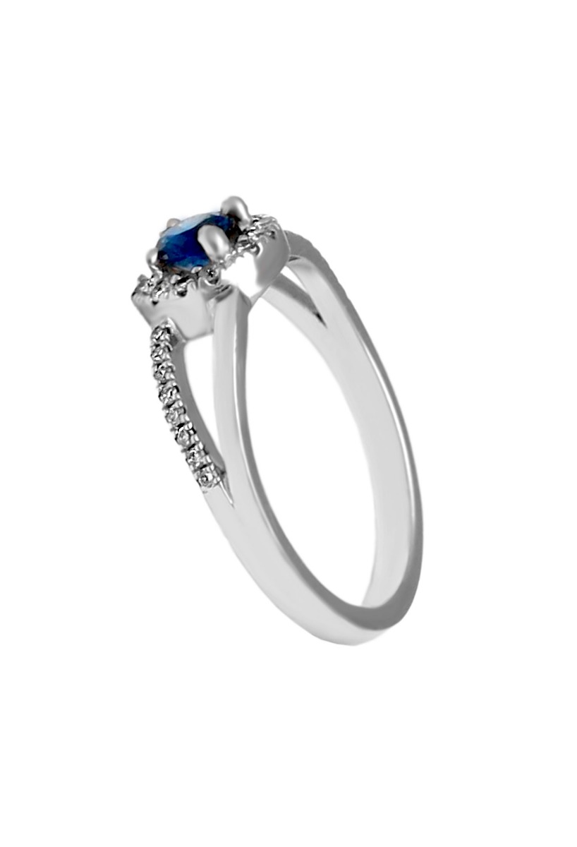anillo oro blanco 18ktes con zafiro y diamantes vista lateral