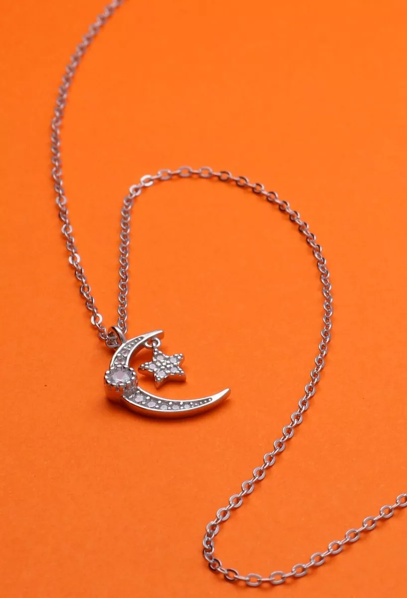 Gargantilla plata de ley luna y estrella 240_GR-2443 gargantilla de plata motivo luna y estrella vista sin recortar