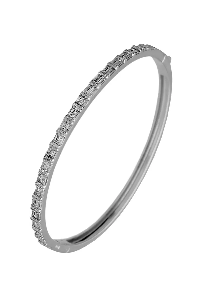 Pulseras para hombre: tendencias que renuevan el estilo masculino este enero 2026 Pulsera de plata aro con circonitas 291_PU72302