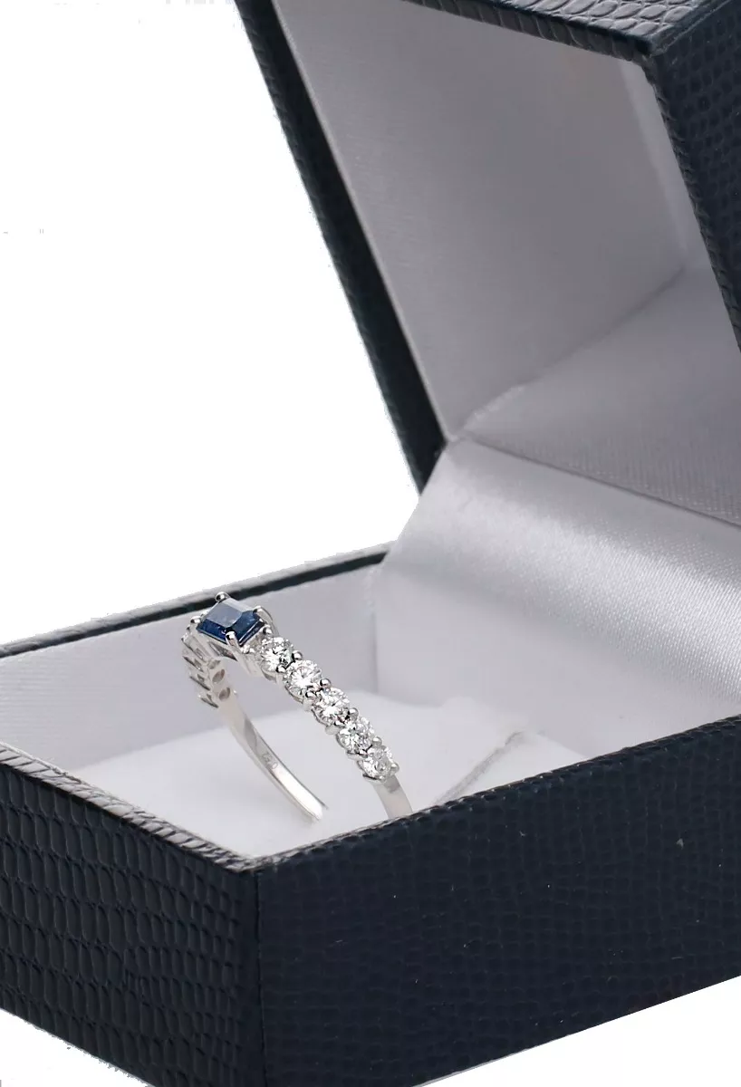 Anillo oro blanco 18k con brillantes y zafiro 243_286-01725 anillo de oro blanco 18 ktes con zafiro y brillantes vista en estuche