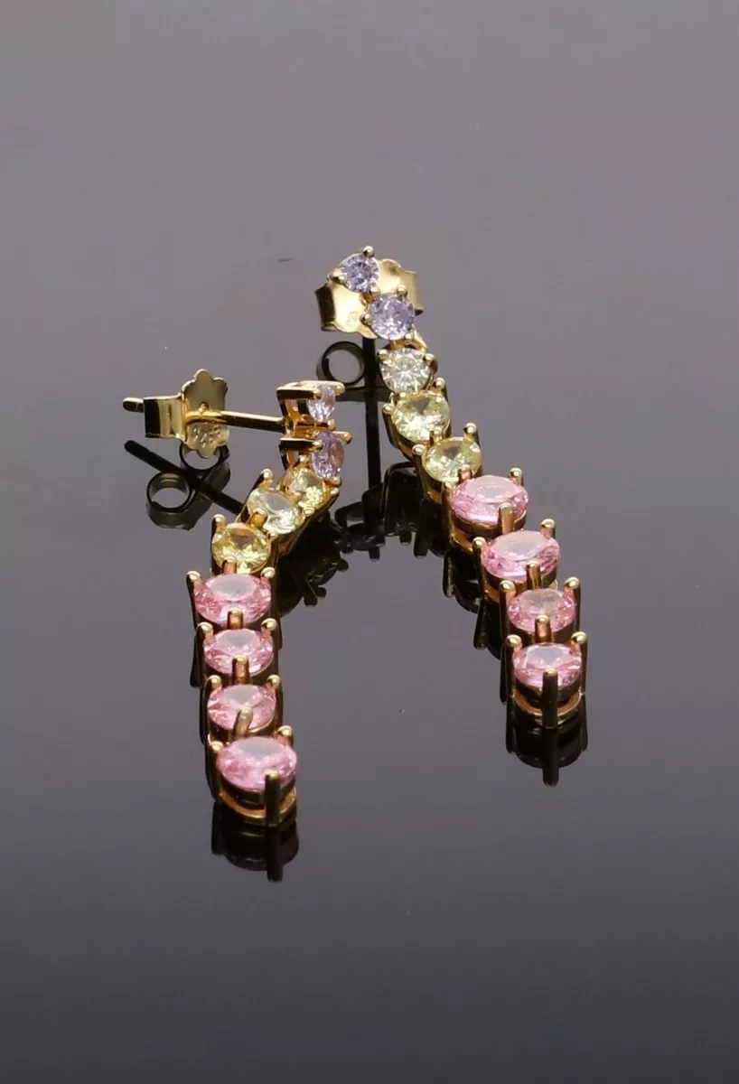 Pendientes de plata largos chapados en oro con piedras colores 240_PPR-E508HC fondo negro