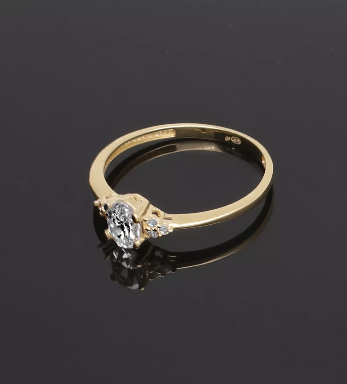 Anillo oro amarillo 18 kilates con circonitas 243_400-00993-A Anillo oro amarillo 18 kilates con circonitas 243_400-00993-A - Imagen 5