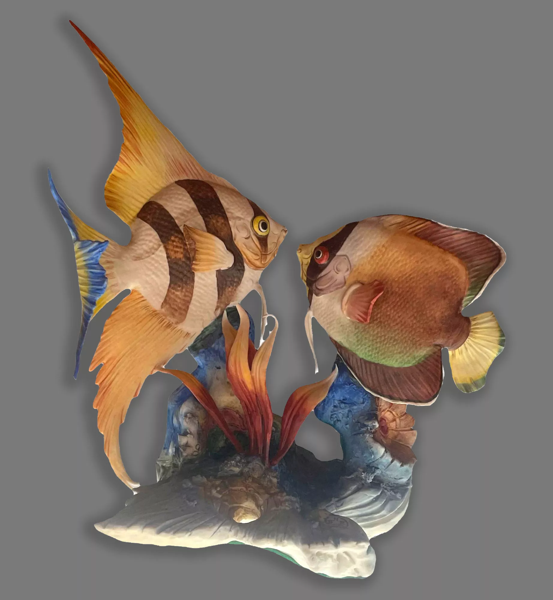 figura de porcelana 2 peces de acuario marca nuevo buen retiro 11 01