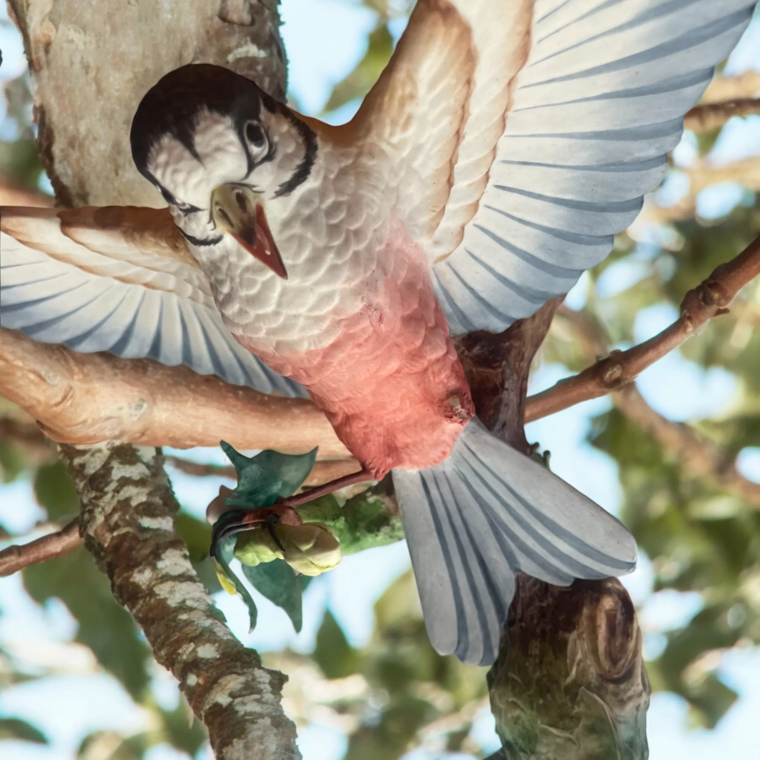 figura de porcelana buen retiro pajaro alas abiertas 19 02