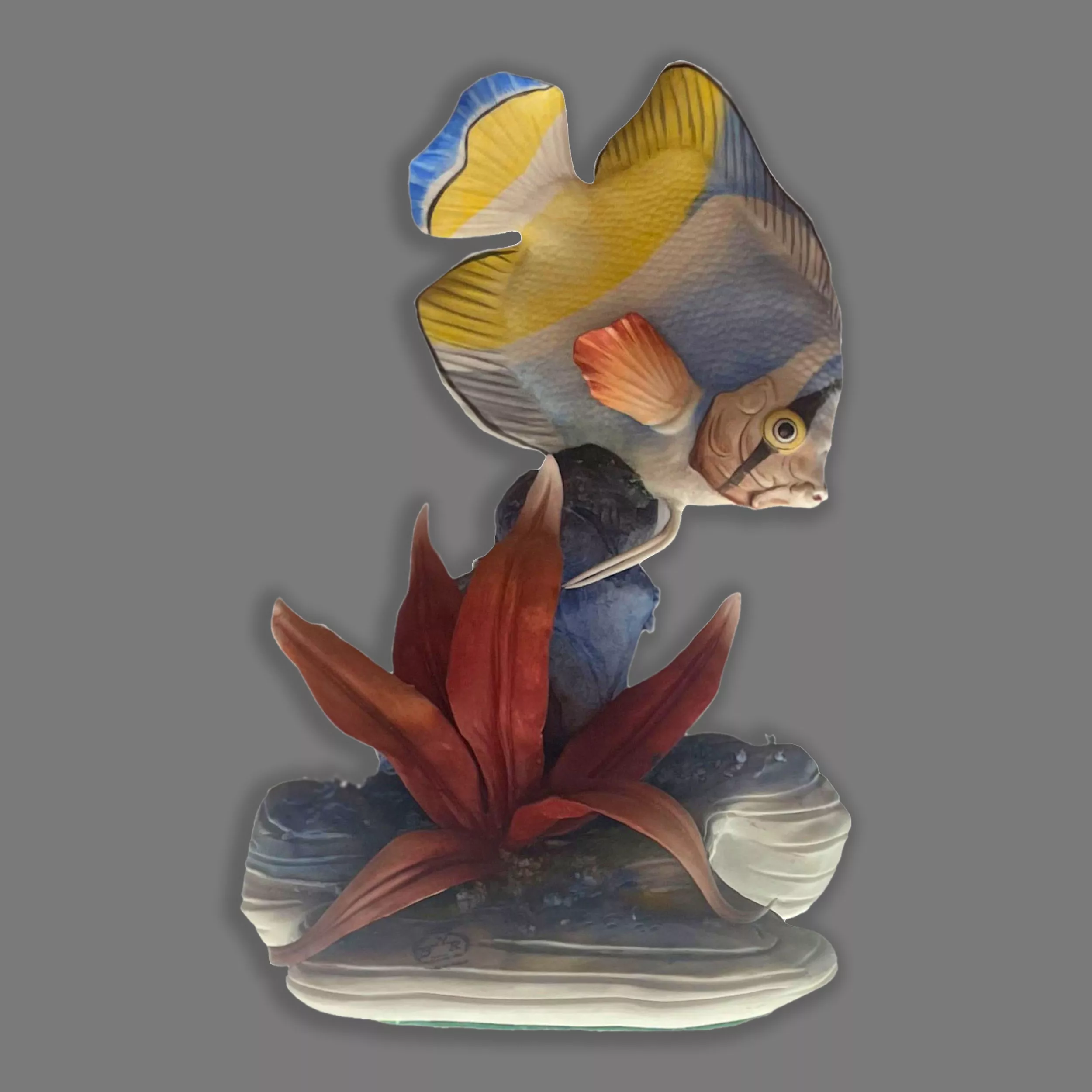 figura-de-porcelana-nuevo-buen-retiro-pez-tropical