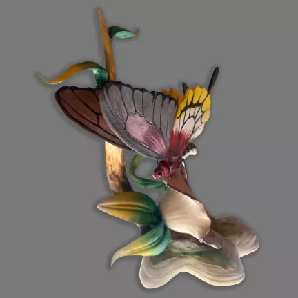 figura porcelona marca nuevo buen retiro mariposa grande