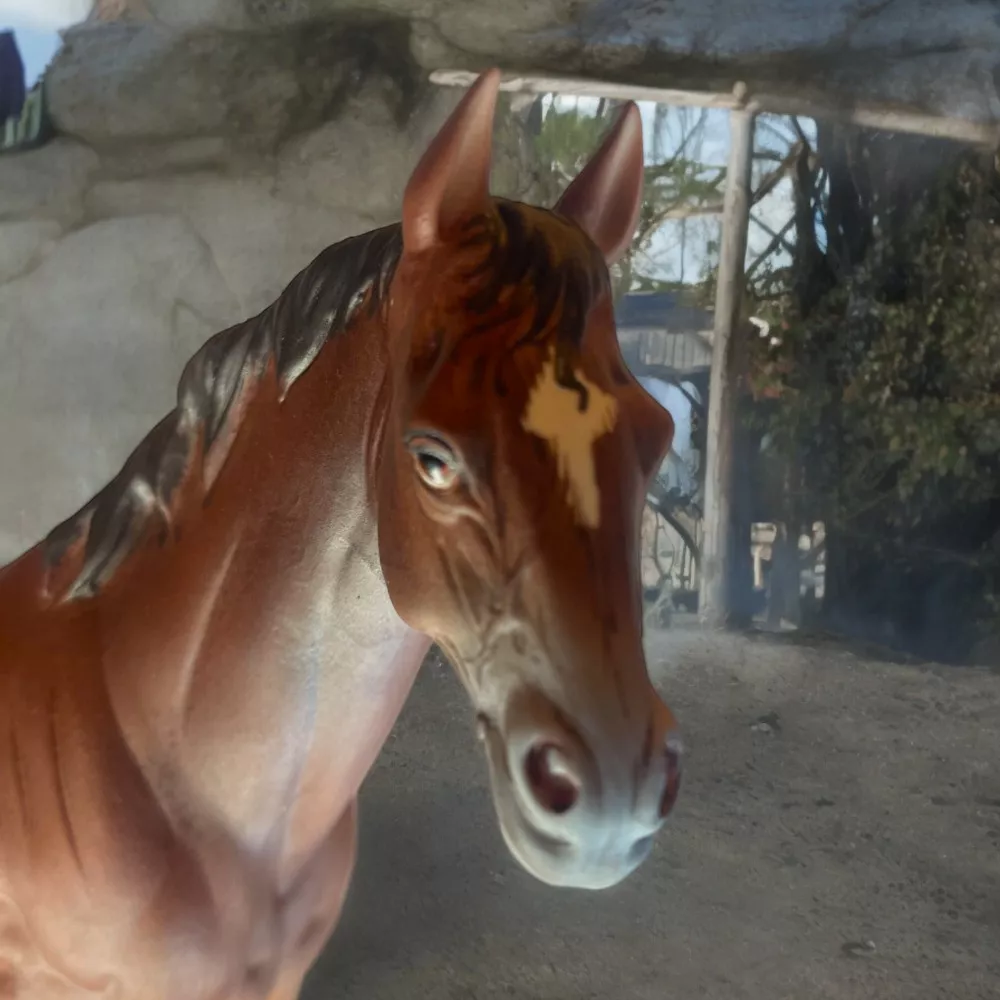 figura porcelana nuevo buen retiro caballo castano 22 10