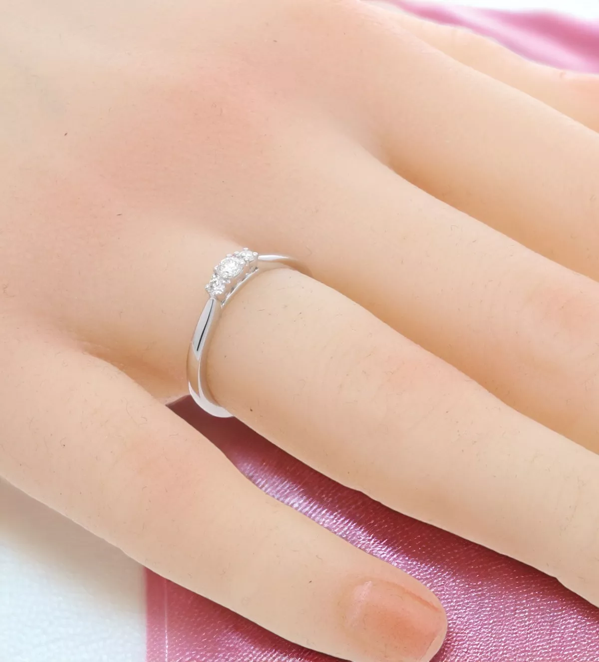 Anillo de compromiso oro blanco Te Amo Infinito Anillo de compromiso oro blanco Te Amo Infinito - Imagen 3