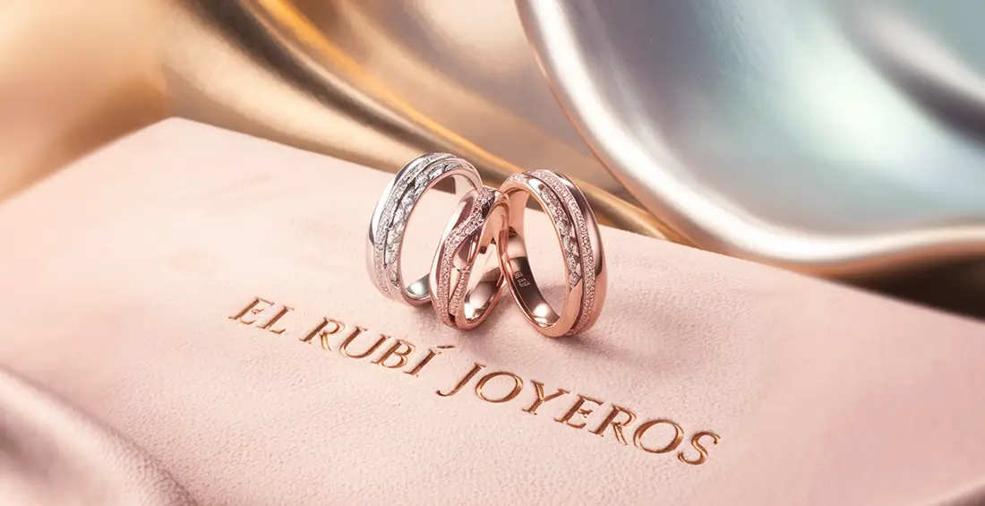 Anillos de Compromiso Ultra Lujosos metalescopia