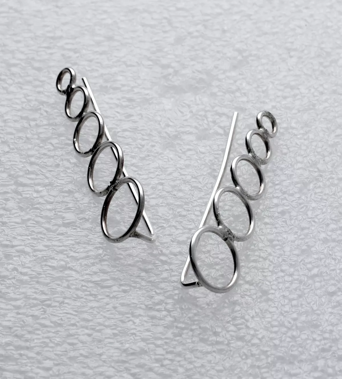 Pendientes de plata trepadores "Cascada Circular" pendientes de plata trepadores foto sin retoque