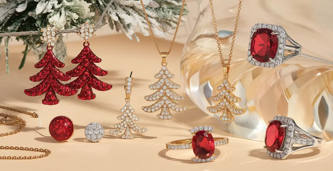 Tendencias de joyería navideña 2024: Elegancia y brillo para estas fiestas joyeria navidena 2024 8