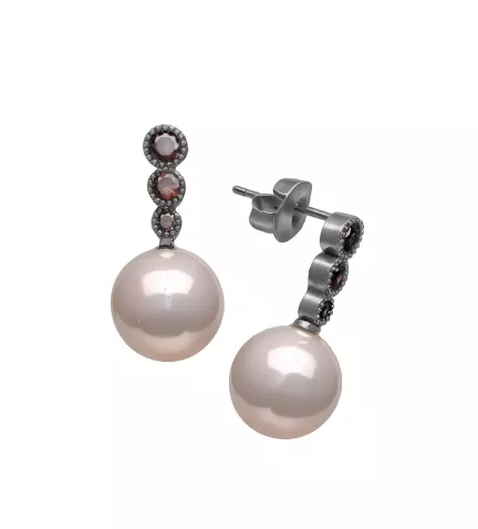 pendientes de plata marca Vapour con perlas mavelinas toma frontal y lateral