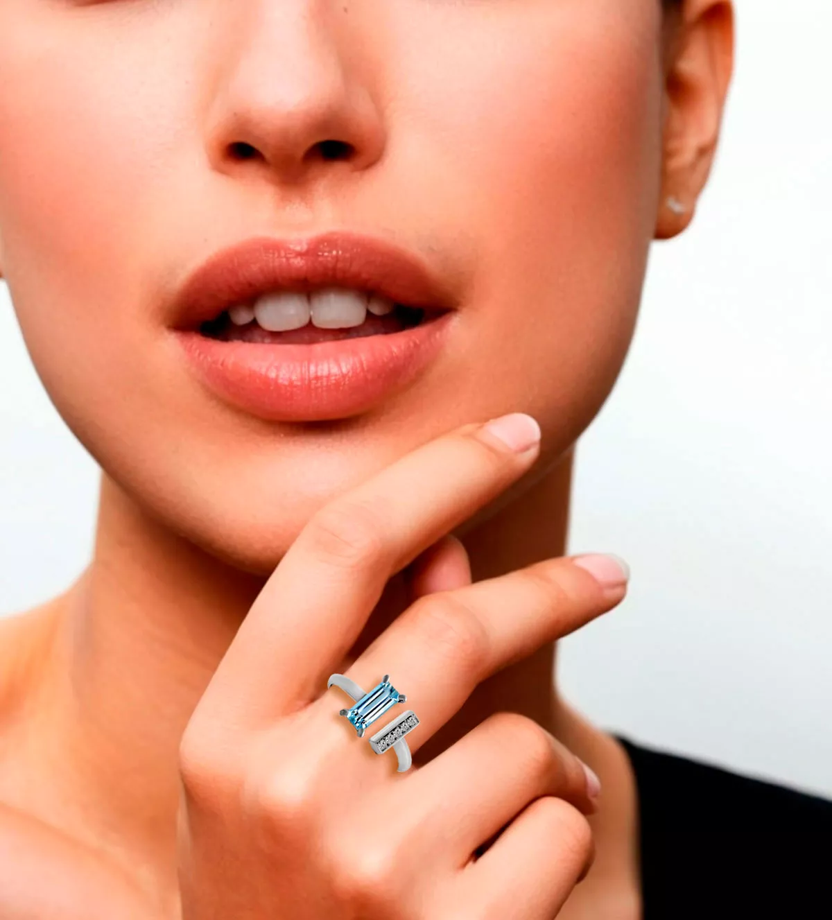 anillo de oro blanco 18 ct. topacio azul y diamantes 111 45 1792OB 10