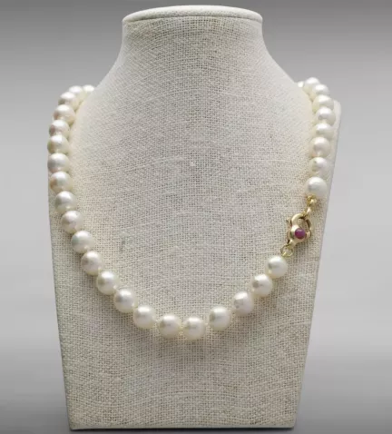 collar de perlas akoya con perlas de 9 mm