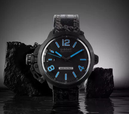 8806 emo e1702464278619