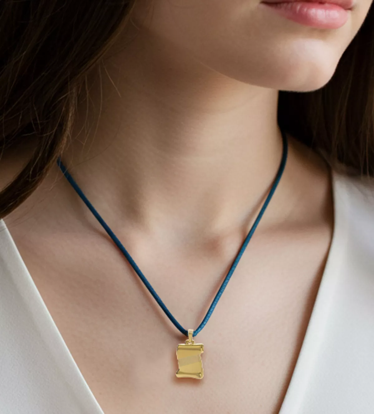 Chapa de identidad de oro 036_BB_25I2 chapa de identidad de oro foto modelo IA tipo pergamino