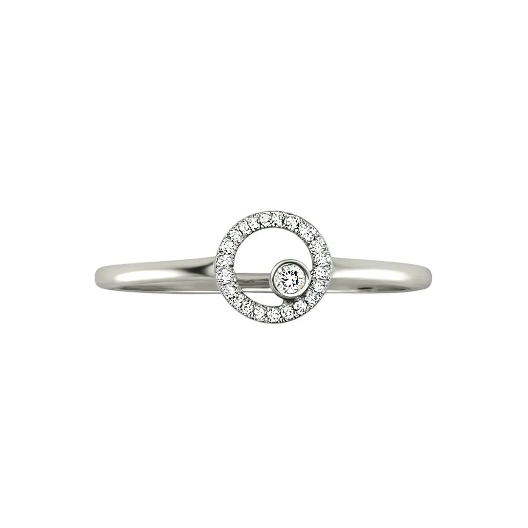 anillo-de-compromiso-oro-con-diamantes-243_679-00373