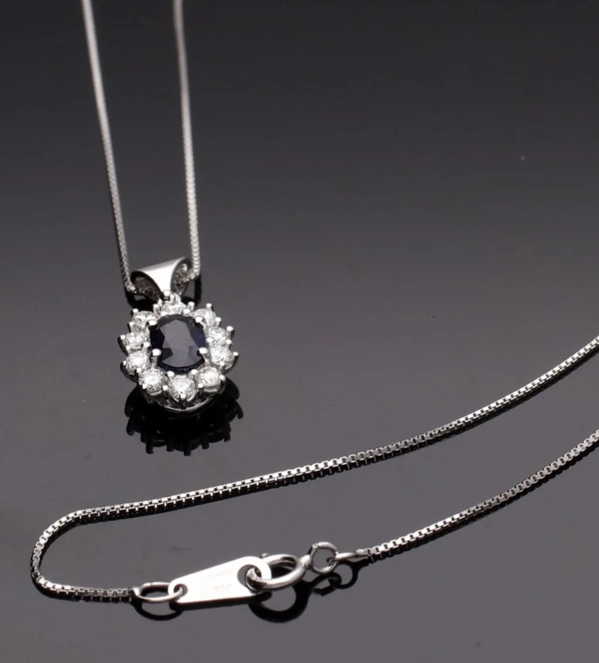 Gargantilla de oro con zafiro y diamantes 317_CIOELEGANCE-2Z gargantilla-de-oro-zafiro-brillantes-317_CIOELEGANCE-2Z sin retoque