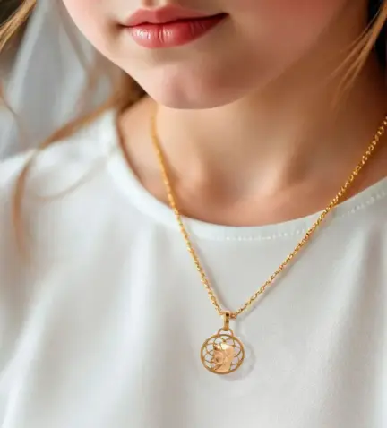 medalla-de-oro-virgen-nina-036_BB_25M22 modelo