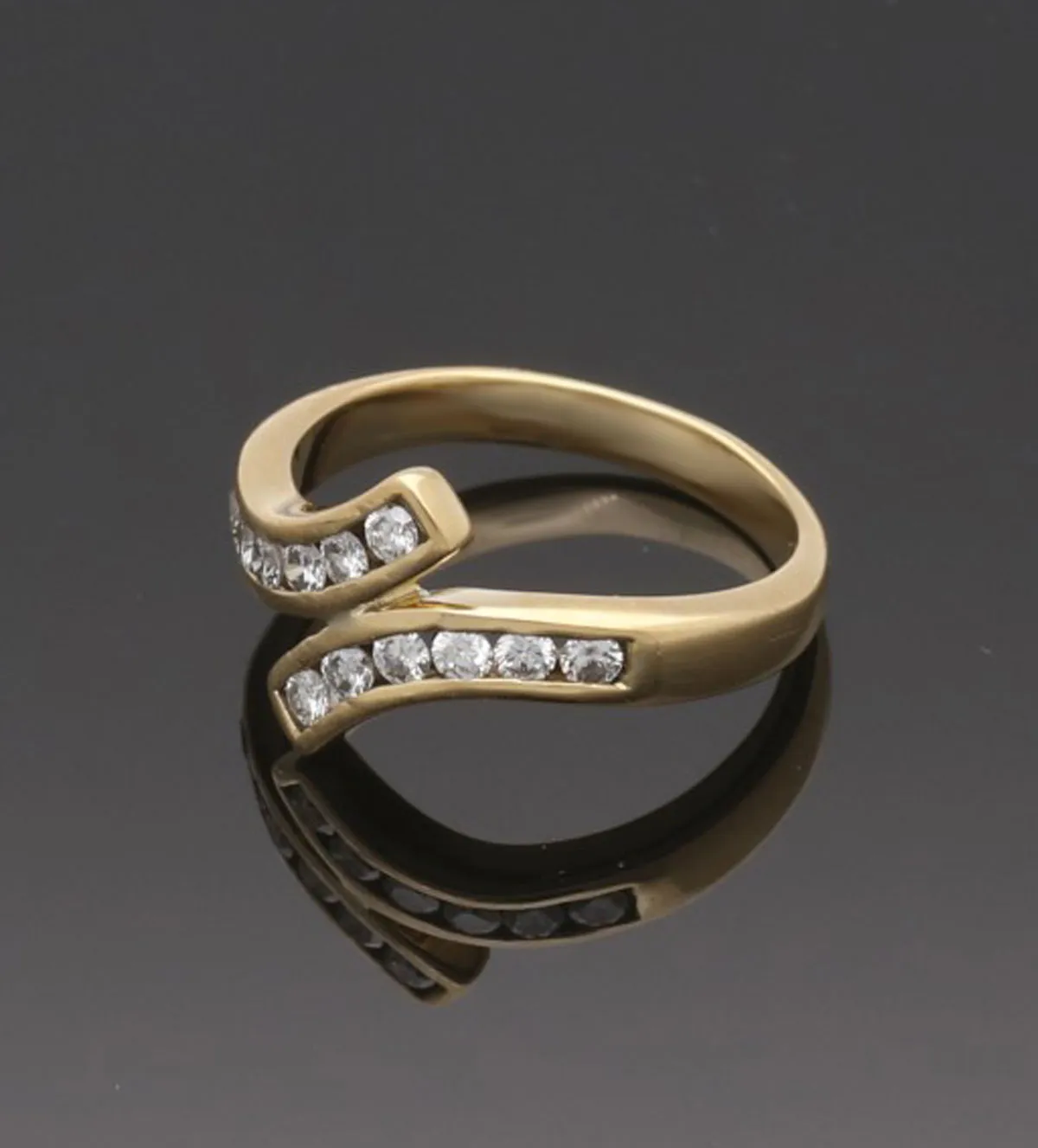 Anillo de oro tu y yo con 12 diamantes talla brillante 0,52 ct. anillo-de-oro-con-diamantes-galeria-tuyyo-036_BB_25SB11 foto sin retoque