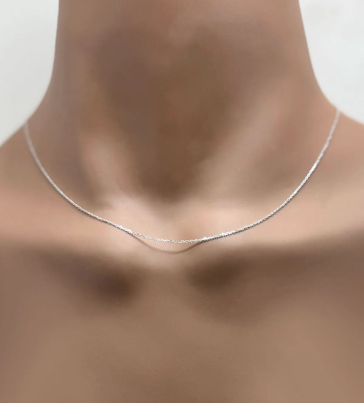 Cadena de oro blanco 309_265-B cadena-de-oro-309_265-B busto