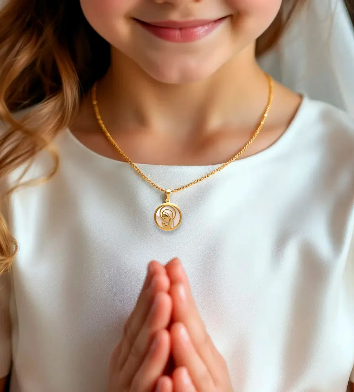 medalla-de-oro-y-nacar-virgen-nina-323_488 modelo