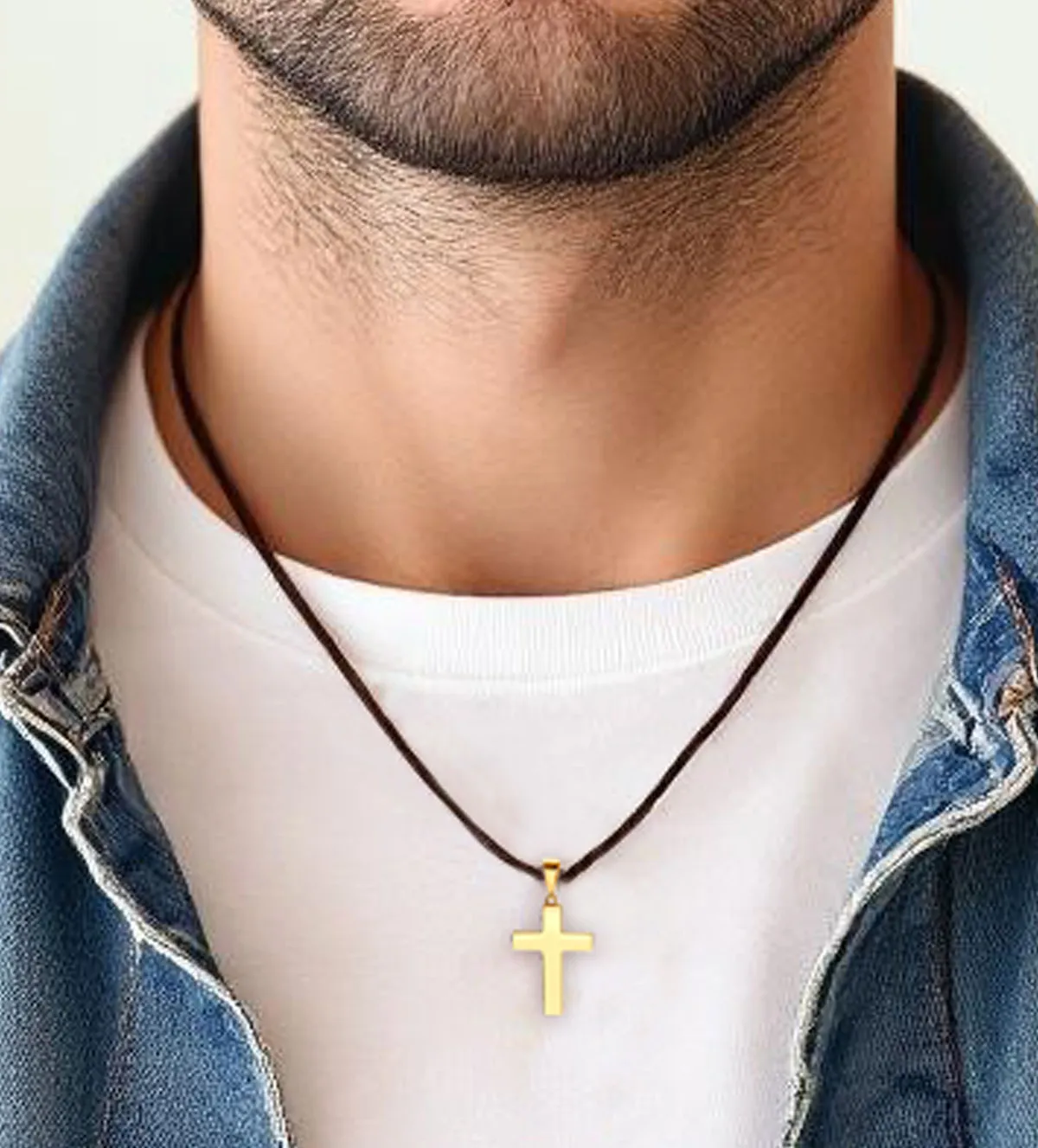 Cruz de oro rectangular 636_00745 cruz-de-oro-243_636-00745 modelo masculino