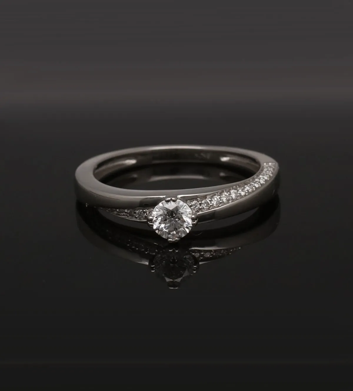 Anillo de compromiso oro blanco y brillantes 243_EPT-APSSE anillo de compromiso oro blanco 18k y brillantes 243_EPT-APSSE_05